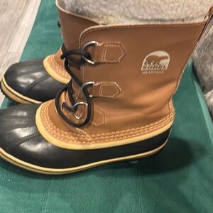 Waterproof  Boots - Black and Tan